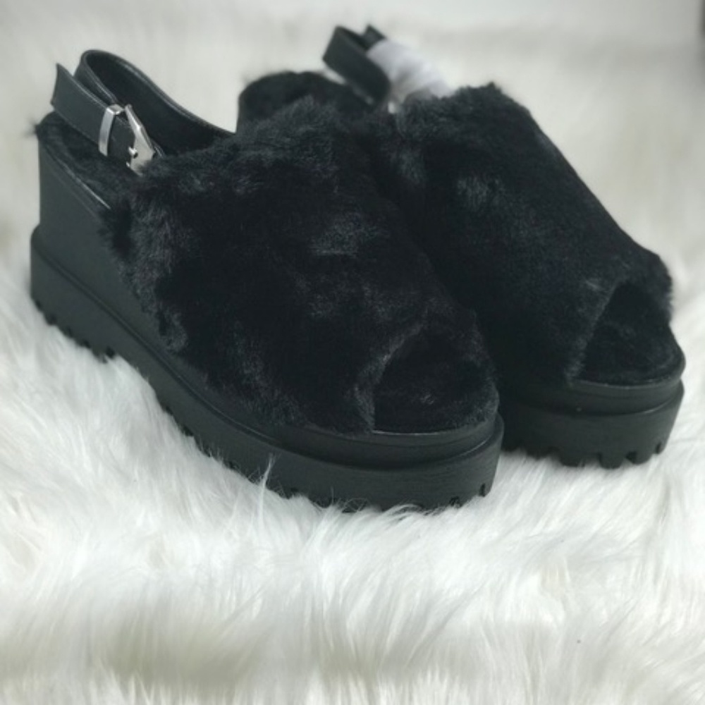 Summertime Fur - platform chunky sandals